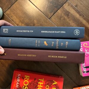 Books!! Bundle of great books $35 for all 8!